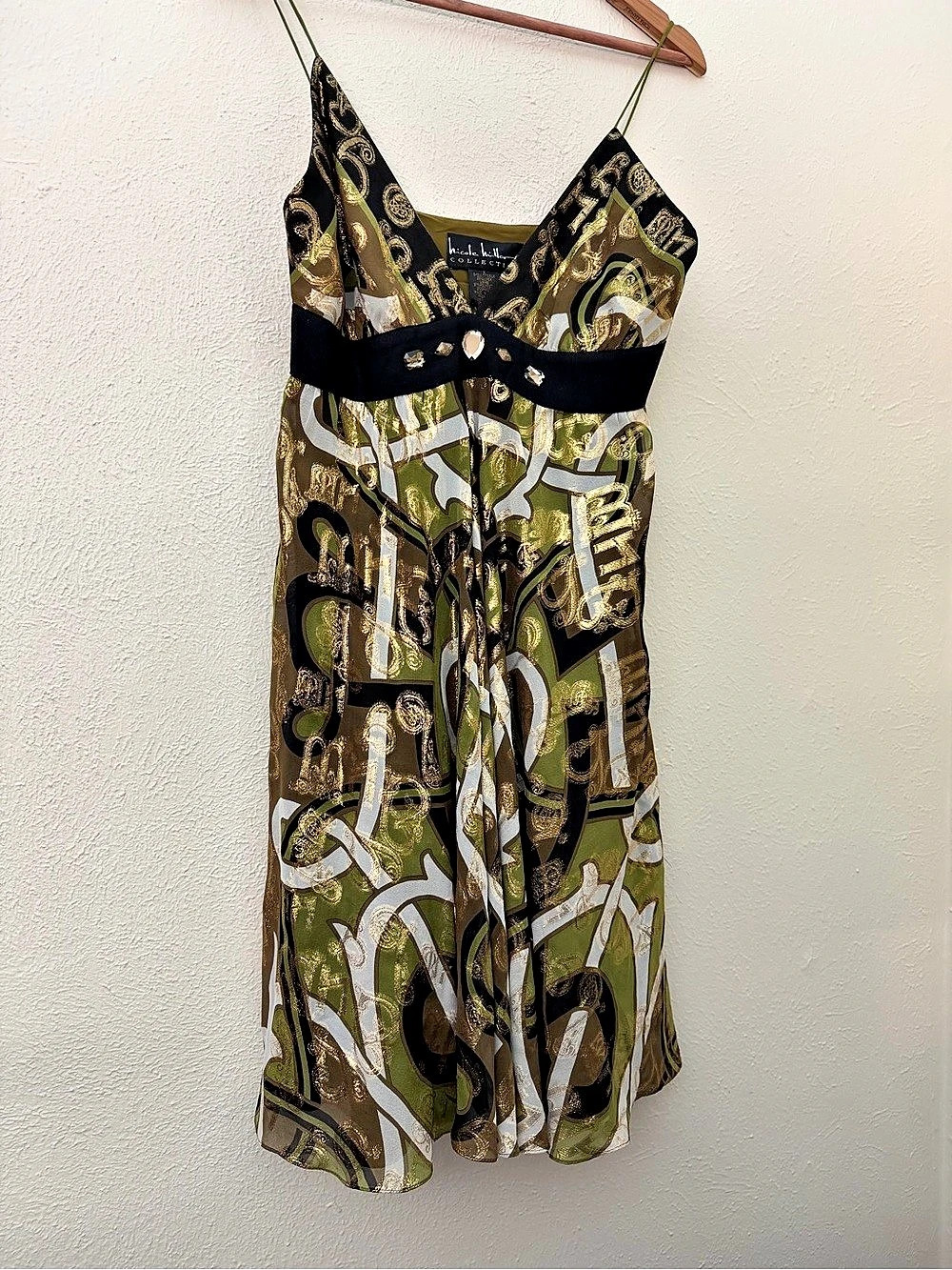 Nicole Miller Abstract Print Midi Dress in Green & Black